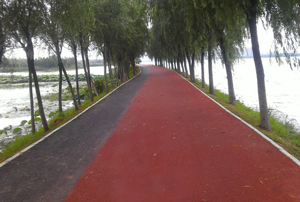 瀝青彩色防滑路面.png