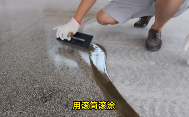 底漆施工.png